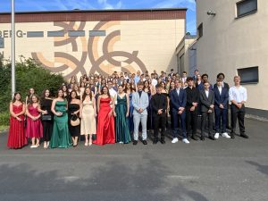 Mehr über den Artikel erfahren Abschlussfeier der Edith-Stein-Schule Alzenau