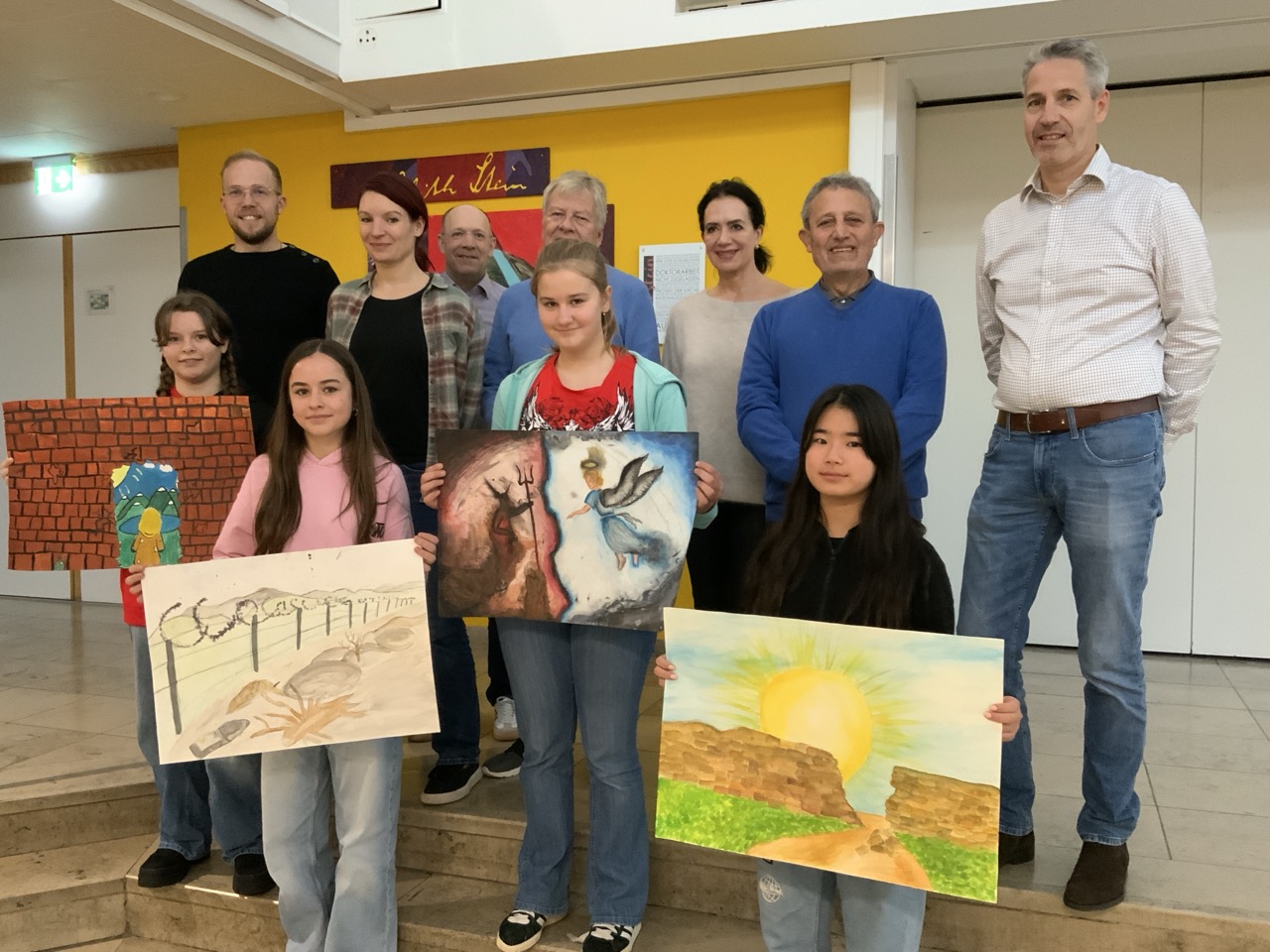 Mehr über den Artikel erfahren Friedensplakatwettbewerb an der Edith-Stein-Schule